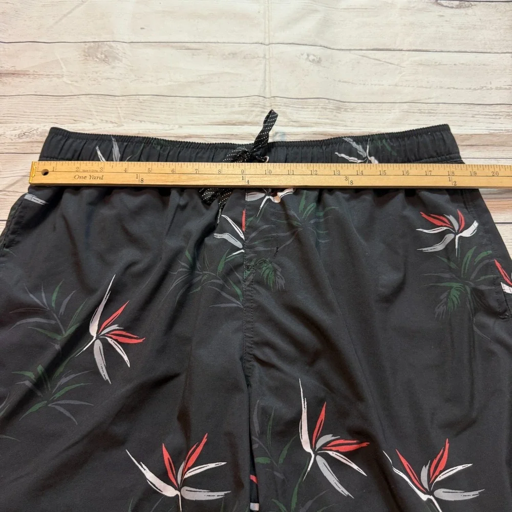 Quicksilver Boardshorts Swim Trunks Black‎ Floral Men's Size XL